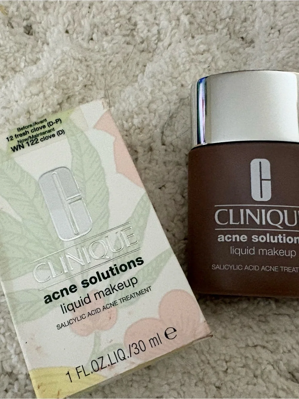 Clinique Acne Solutions Liquid Makeup - Clove